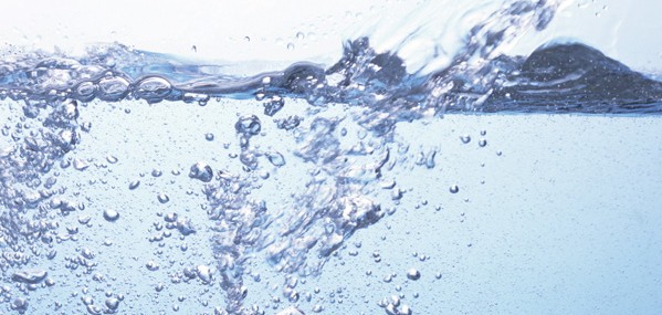 炭酸水の効能！炭酸水でアンチエイジング出来る７つの理由